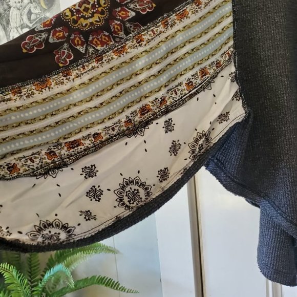 FREE PEOPLE Blossom Thermal Patchwork Sleeves Top - Picture 5 of 8